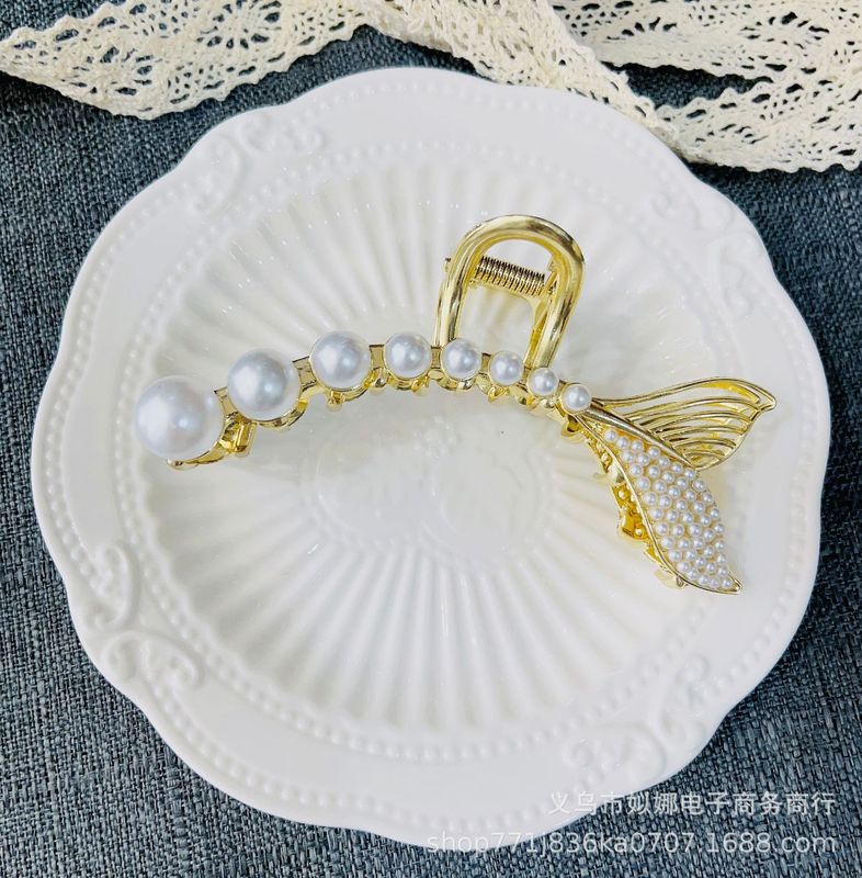 韓国式の新型ファッションの合金メッキの後頭部のクリップの気質のファッションの大きいサイズの女性のサメのクリップのクリップ|undefined