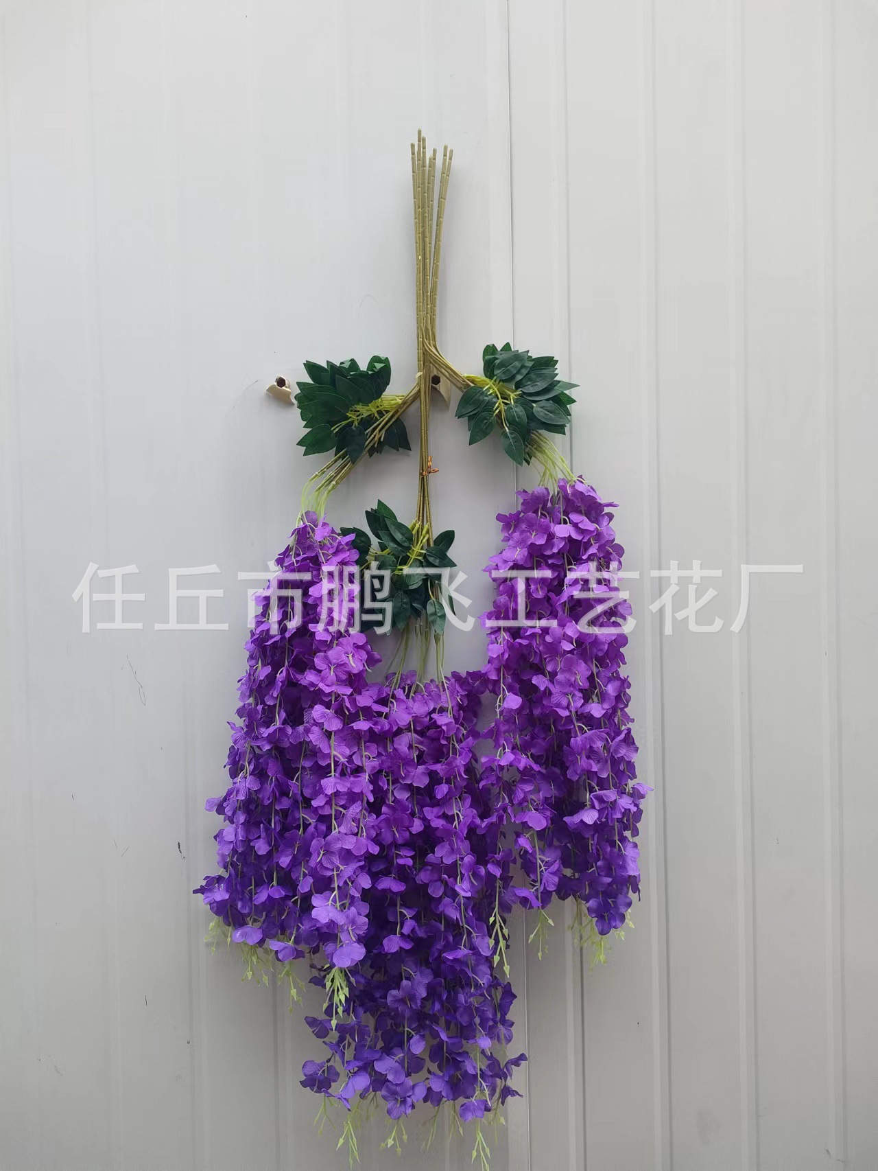 三叶深紫