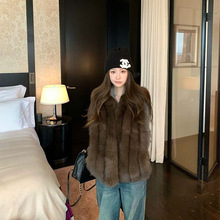 实拍网红同款百搭整皮狐狸毛马甲背毛皮草背心竖条显瘦洋气外套