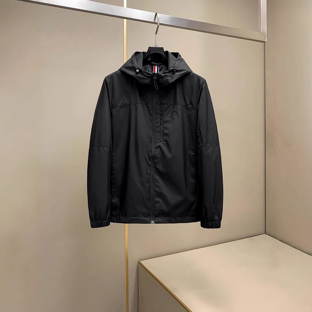 2025 Spring and Summer New Men's Casual Jackets Hooded Fashion Jackets European Station Big Brand Running Men's Clothing