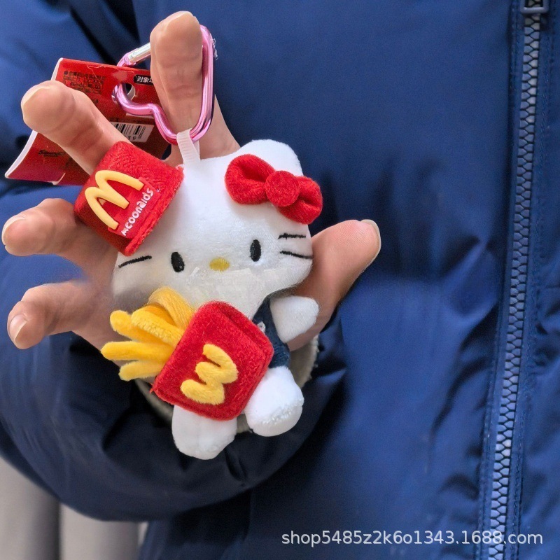 黑色草帽kitty帽宝宝挂件爱心扣公仔玩偶可爱赫本风挂饰钥匙扣|undefined
