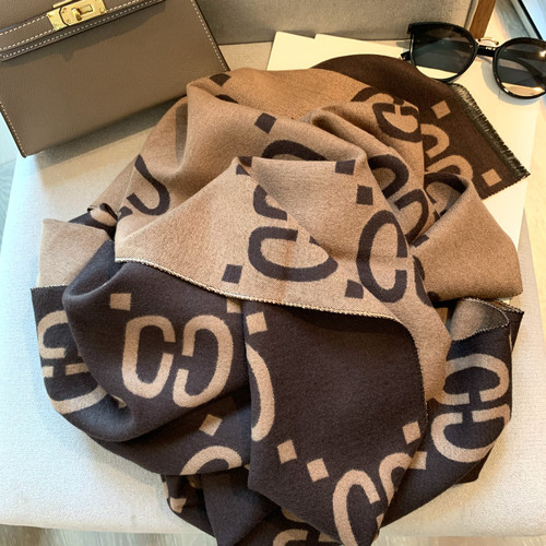 Star's same style double-sided letter imitation cashmere scarf for women winter Korean version scarf versatile European and American big-name shawl high-end