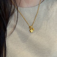 新しい中古の金色のハンマーが溶岩星のネックレスを溶岩します。