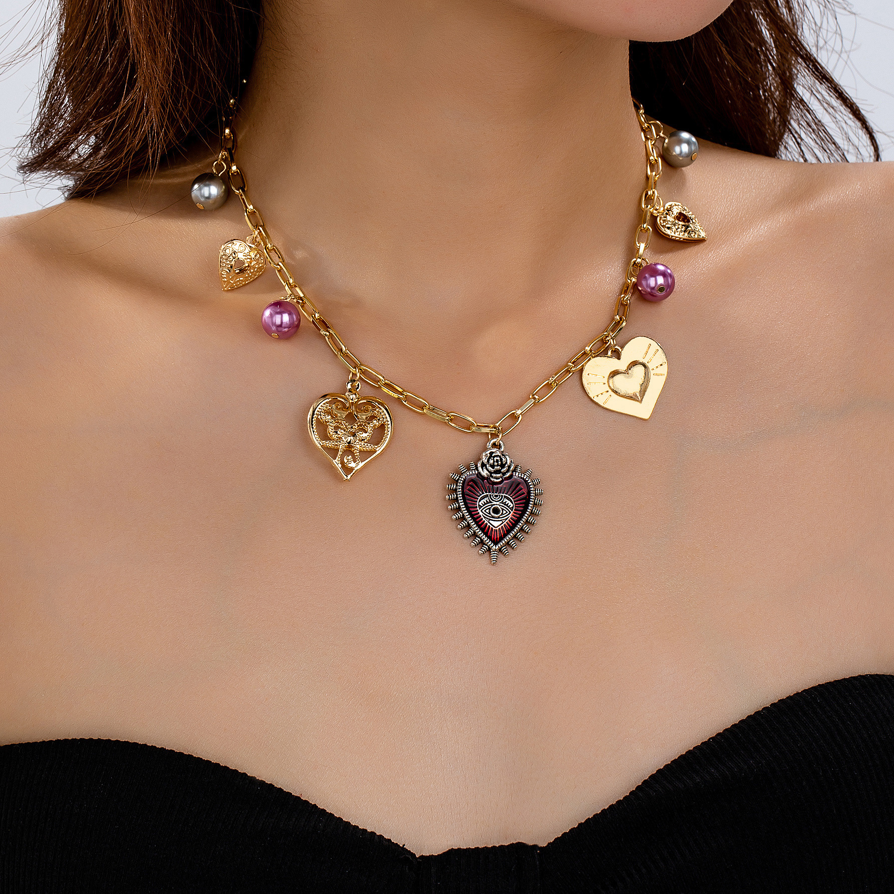 26g Weight Alloy Pendant Material Elegant Classic Style Devil's Eye Heart Shape Alloy Paperclip Chain Pendant Necklaces Wholesale