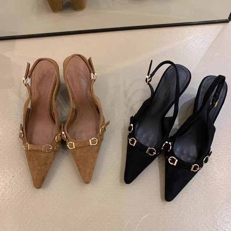 Exclusive sandals pointed-toe wedge heel