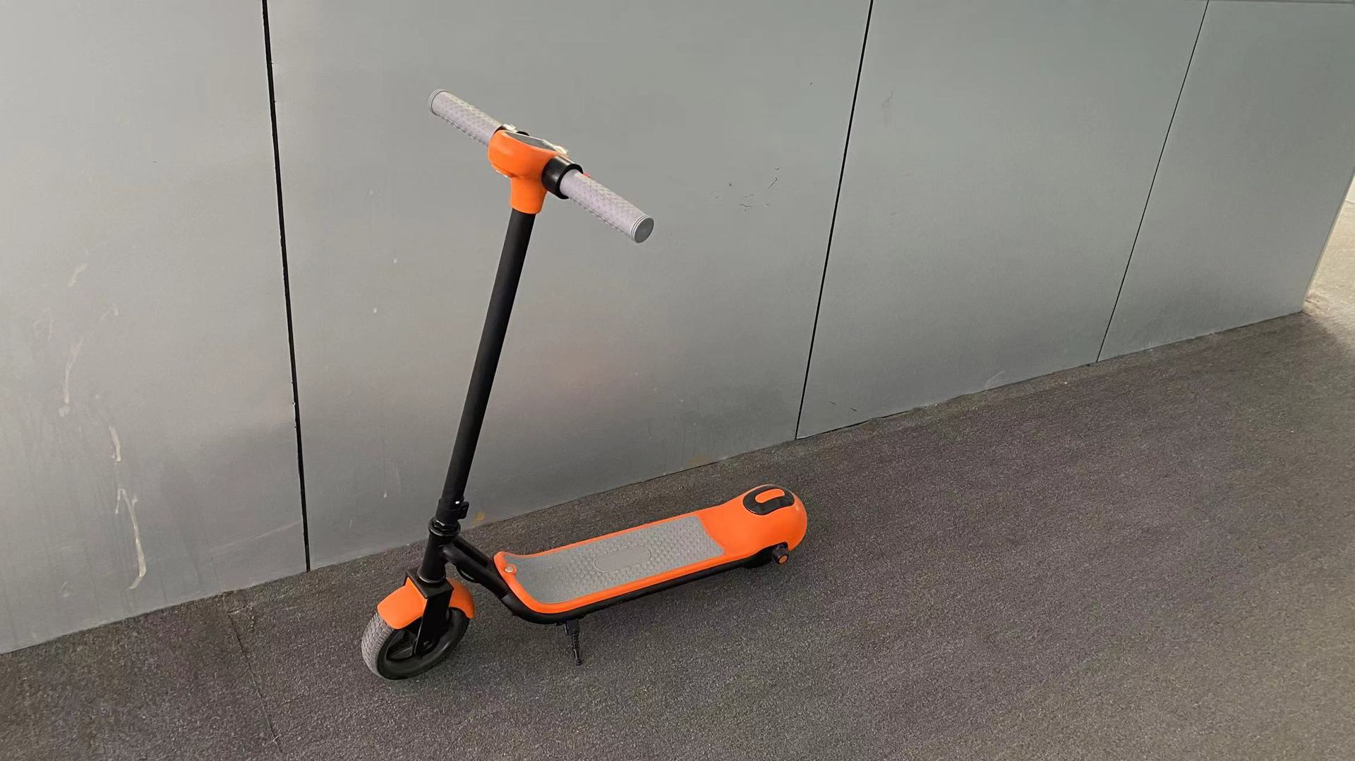6.5inch chid electric scooters