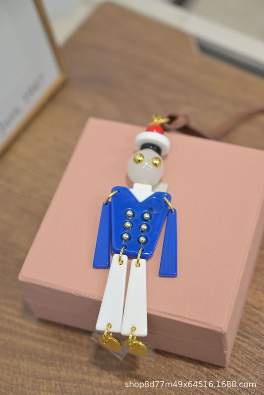 2025 新ロボットタッセルキーホルダー miu ハンドバッグペンダントファッショントレンドニッチペンダント卸売|undefined