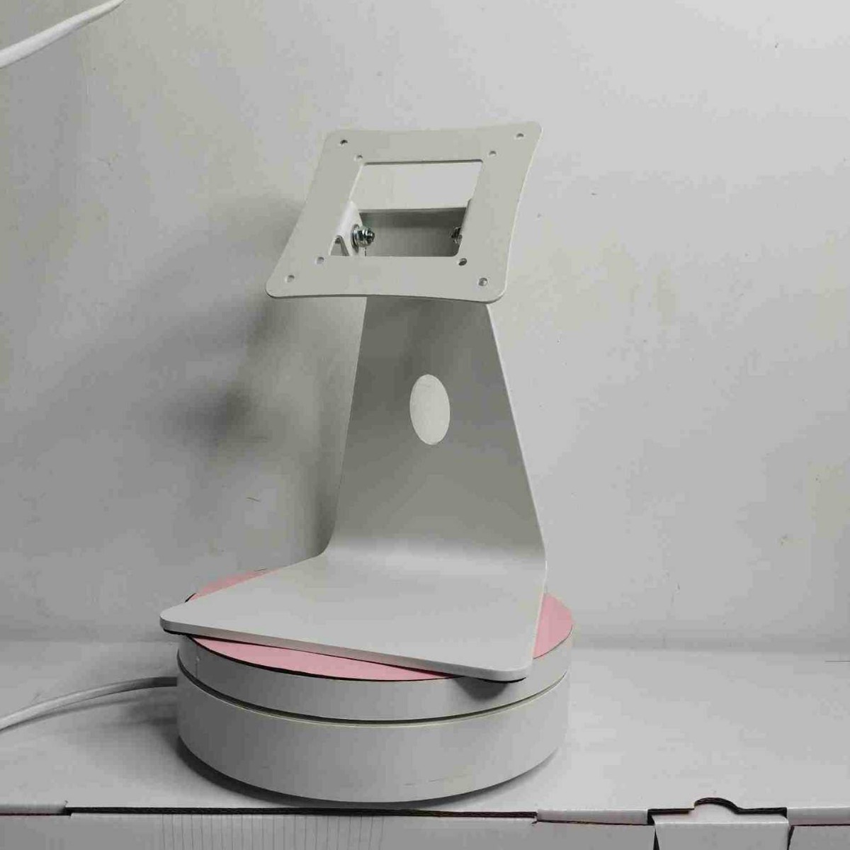 POS机触屏 全金属重型厚支架 标准vesa 安装孔4-M4 100*100|ms