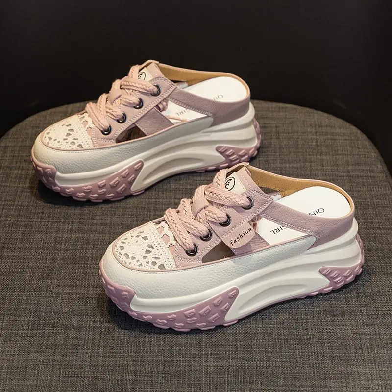 Baotou mitad zapatillas de verano para mujeres sandalias 2024 hueco nuevo tipo de explosión de suela gruesa aumentando la altura del agujero de los zapatos de papá