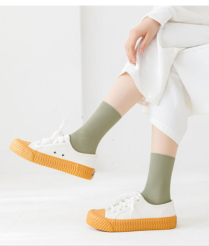Ice socks for women in spring, summer and autumn, candy-colored velvet pile socks, mid-length stockings, white long ins wind ice socks