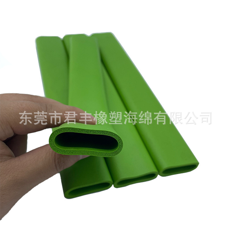 光面扁平NBR橡塑海绵套管撕不破密度防滑手把套工业eva手柄握把