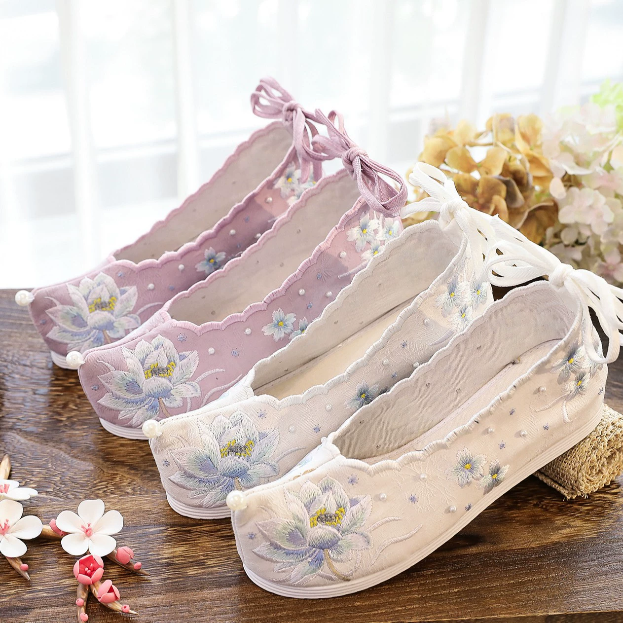 Тканевые туфли со скрытой высотой и вышивкой лотоса, однослойные туфли, туфли на хлопковой подкладке, женская обувь с высоким носком, туфли ханьфу, туфли на шнуровке