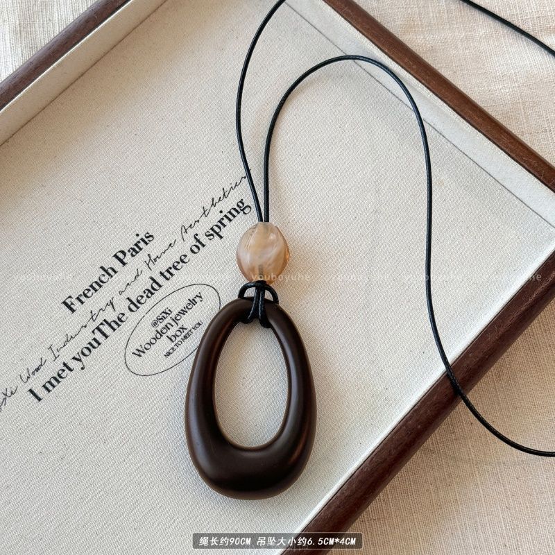 Necklace 0829