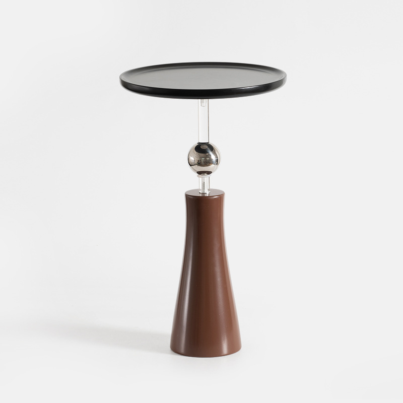 질감이 있는 검정색 아크릴 지지대