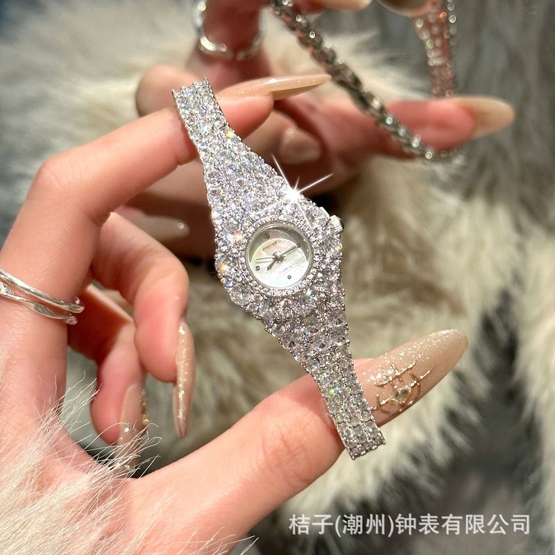 梅洛诗手表女士爆闪满钻女表小众轻奢高级感小表盘精致女款防水表|undefined