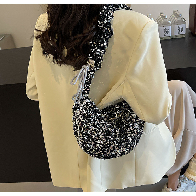 Women's Medium Sequin Solid Color Elegant Vintage Style Sequins Dumpling Shape Zipper Underarm Bag display picture 6