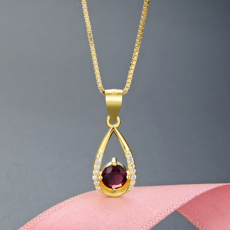 Colgante único de color dorado