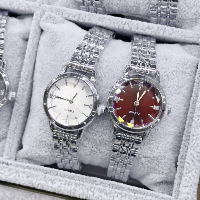 New Round Steel Band Butterfly Buckle Watch, Quartz Watch, Women's Watch, High-Looking Women's Watch, Cross-Border Spot Wholesale New Round Steel Band Butterfly Buckle Watch, Quartz Watch, Women's Watch, High-Looking Women's Watch, Cross-Border Spot Wholesale