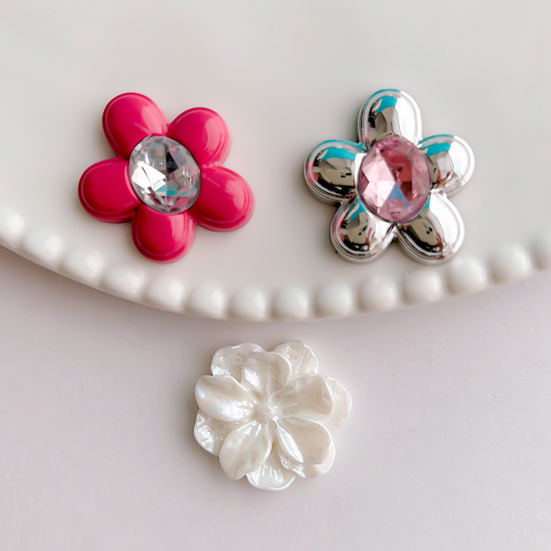 Rose Red with Diamond Flower Resin Cartoon Accessories Hole Shoes Hairpin Shoe Bag Mobile Phone Shell Helmet Cream Glue Jewelry Patch