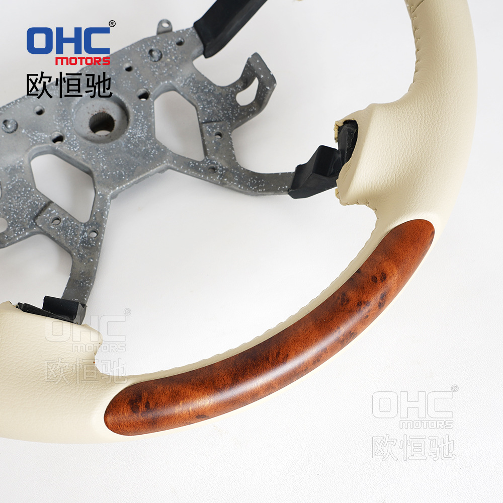 Suitable for Nissan 13-20 Patrol Y61 Car Steering Wheel Modified Peach Wood Lychee Leather Suv Steering Wheel