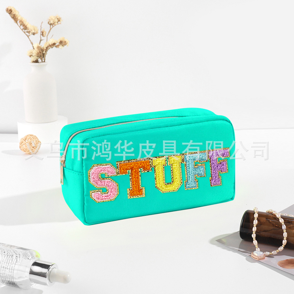 Transfronterizo amazon popular toalla bordada carta de nylon bolsa de cosméticos bolsa de almacenamiento de gran capacidad informal de las mujeres a prueba de agua