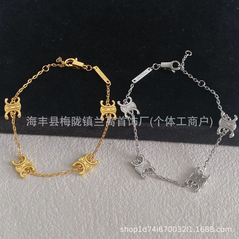 Arc De Triomphe Gold Three-Dimensional Four-Flower Women's Bracelet with a High-End Feel, Multi-Pendant Clavicle Chain, Light Luxury Sweater Chain, Fashionable Jewelry