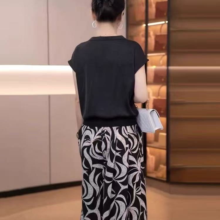2025 New Mom Summer Tops Two-Piece Set Fashionable and Stylish Middle-Aged and Elderly Women's Slimming and Versatile Two-Piece Suit