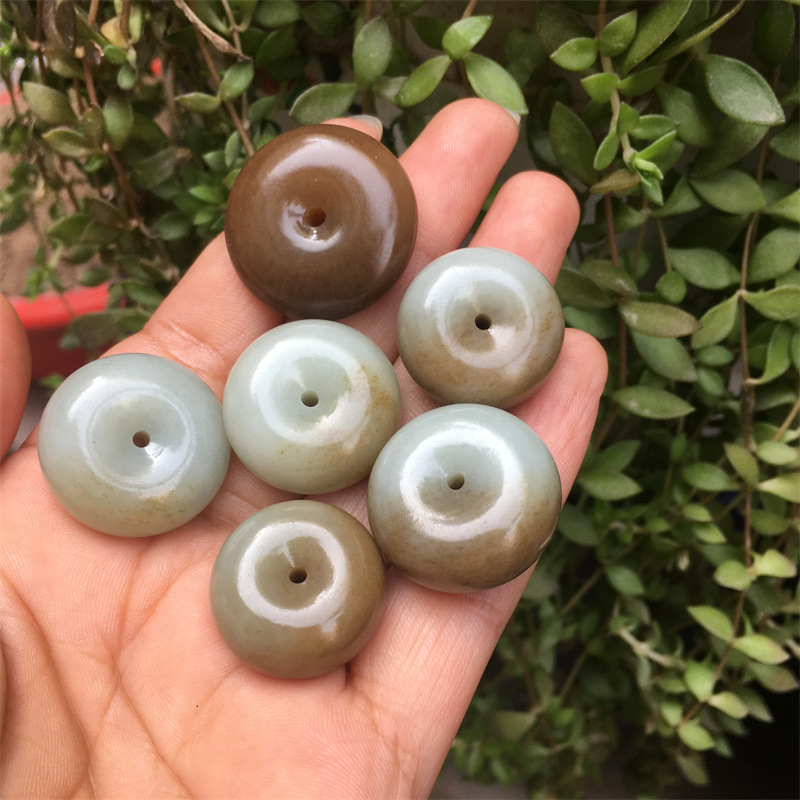 天然 新疆和田玉 且末料 糖料 白玉 平安扣 挂件 红糖 玉石吊坠