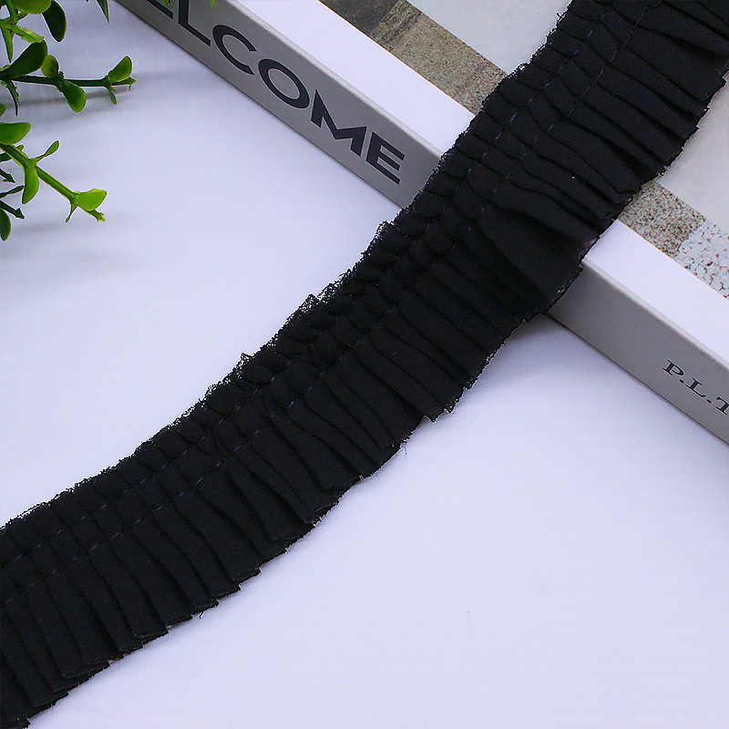 3.5���ֺڰװ���ѩ�Ļ���ȹ������°�ѹ��ľ���߻��߸���