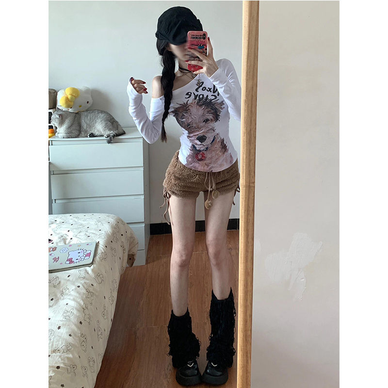 斜领长袖油画小狗t恤女装秋季薄款修身显瘦甜辣妹高街打底衫上衣|undefined