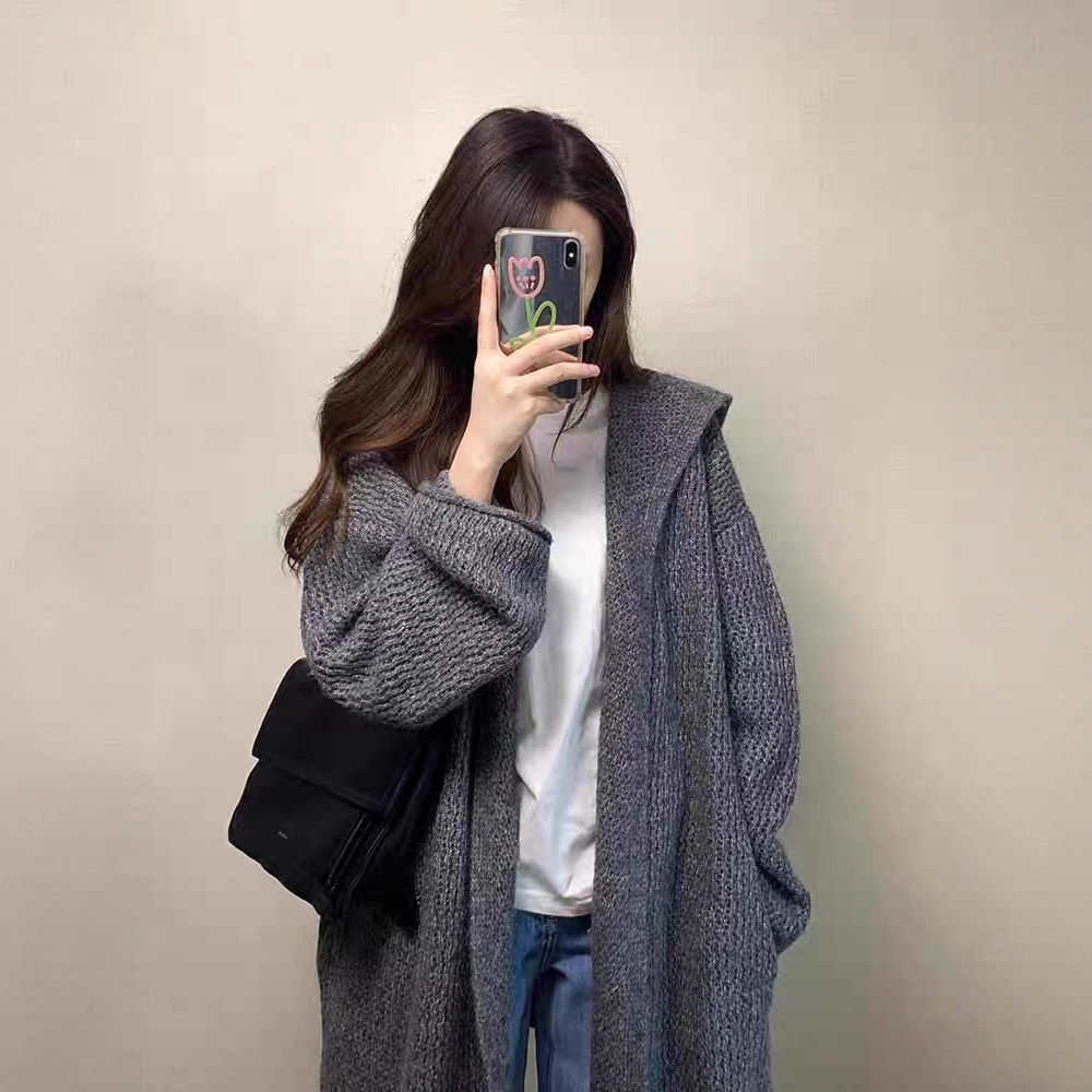 2025 otoño y invierno nuevo estilo coreano de mujer gris suéter con capuz chaqueta larga suelta cardigan de punto perezoso