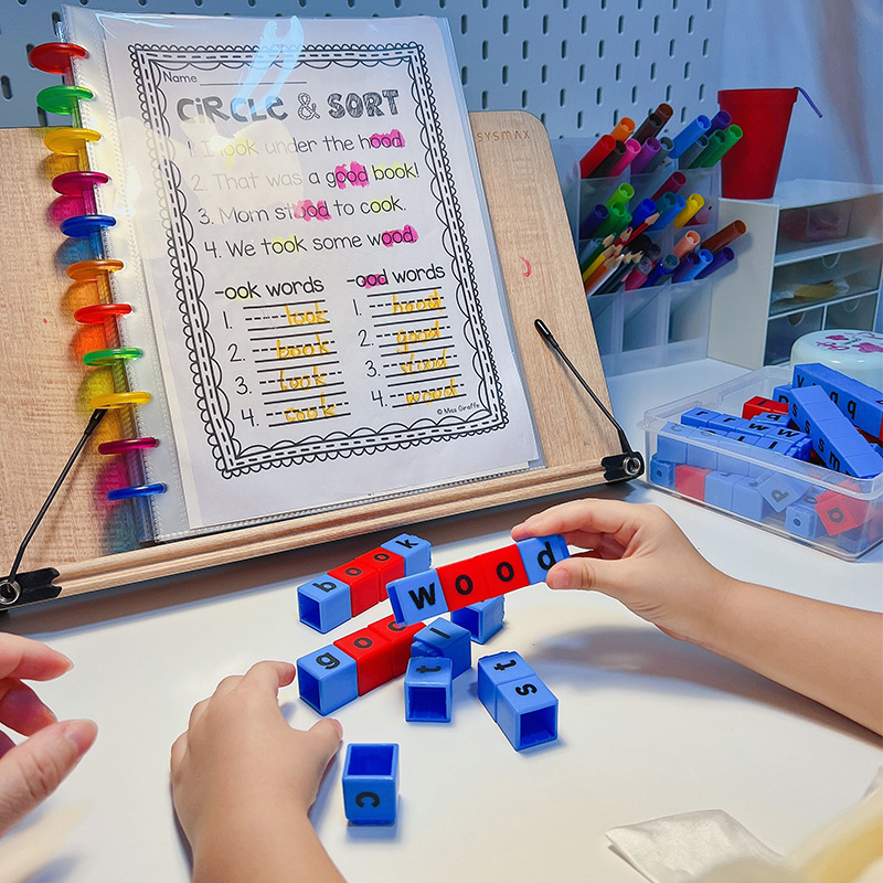 English words, letters, building blocks, English spelling, early education, children's educational thinking, Enlightenment toys, teaching aids