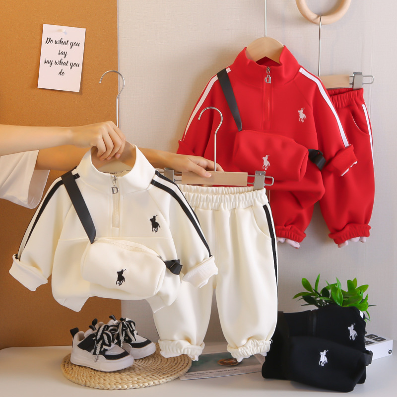 1〜5歳の男の子と女の子のための国境を越えたスポーツ服、新しい子供の春と秋のキャンパスツーピーススーツ、トレンディな子供服卸売|undefined