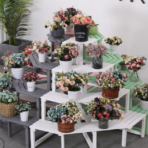 Indoor solid wood triangular flower stand bedroom corner wall corner stand balcony corner multi-layer living room right-angle succulent plant stand