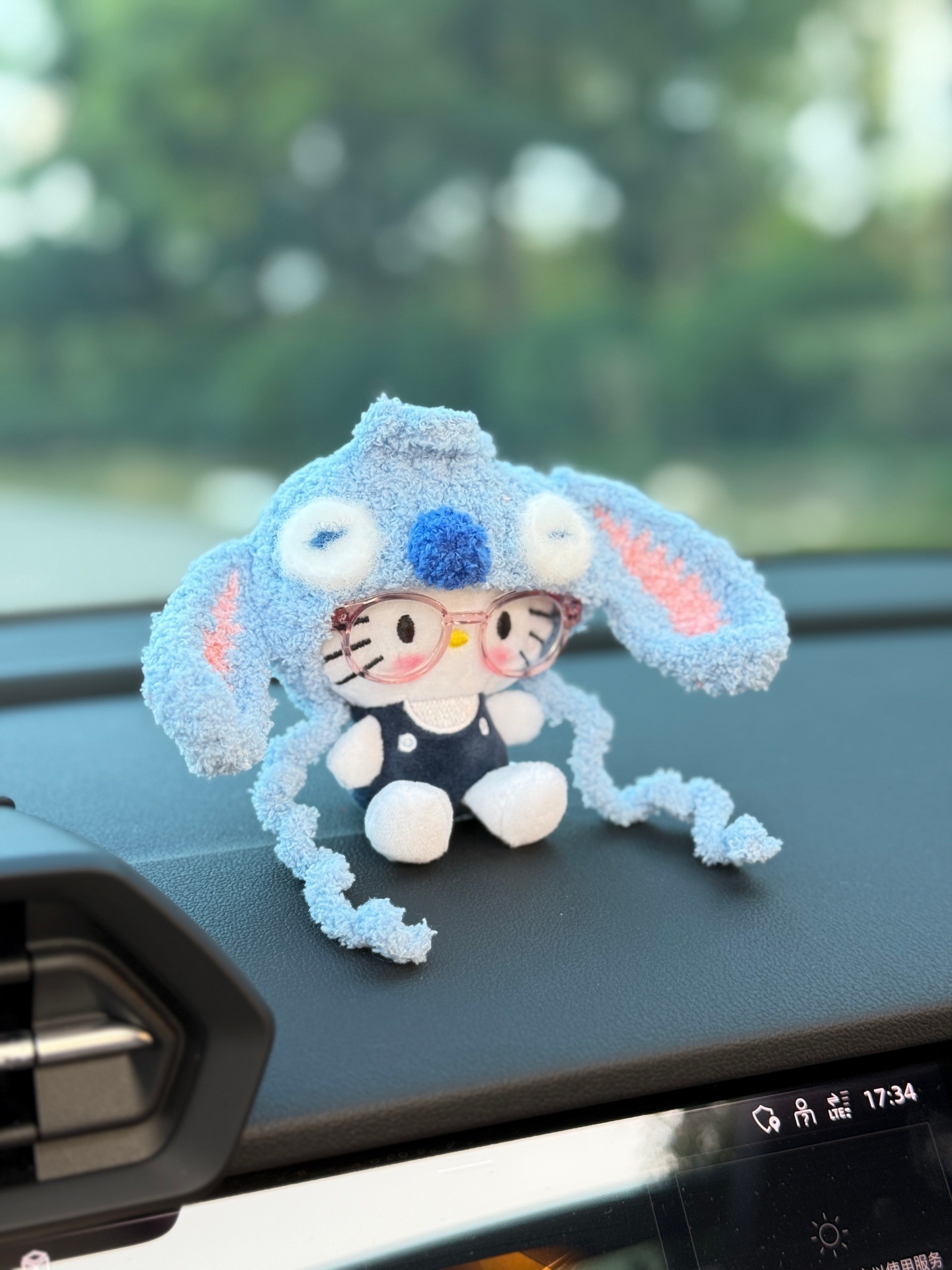 Cartoon Plush Cute Doll Car Ornaments 2025 New Car Dashboard Center Console Car Interior Decorations