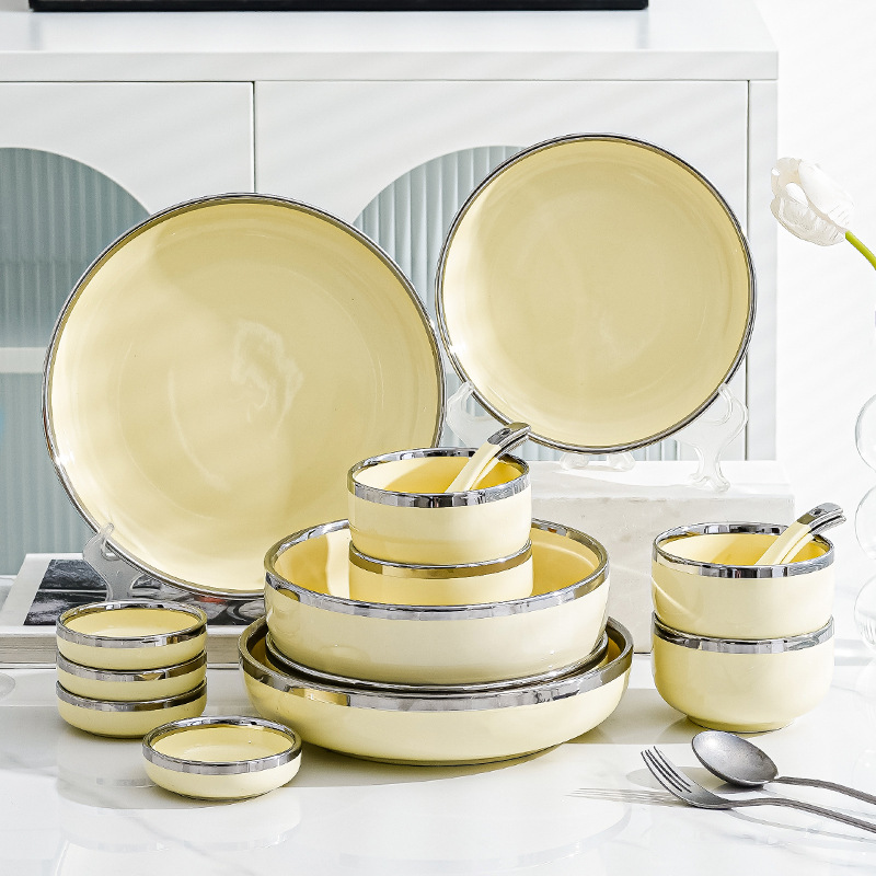 Tazón plato traje borde plateado plato de cerámica ins estilo crema amarillo hogar sopa tazón luz lujo inauguración traje de vajilla