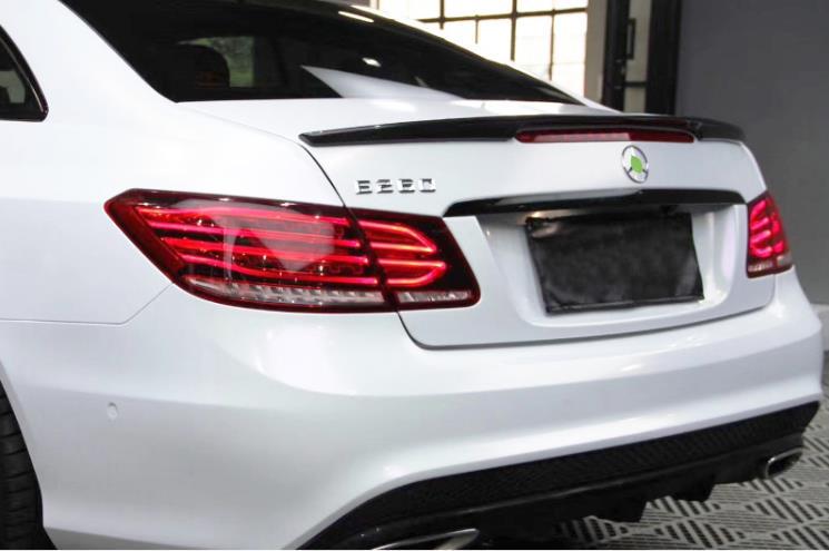 Suitable for 09-15 Mercedes-Benz E-Class Coupe Double-Door Coupe Rear Wing Amg Model W207 E260 Modified Rear Wing