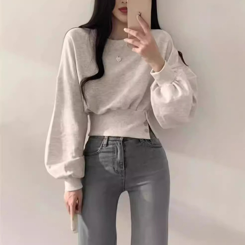 Korean chic Autum Niche Design Round Neck Buttoned Waist Slimming Look Long Sleeve Short Pullover Sweatshirt Top for Women