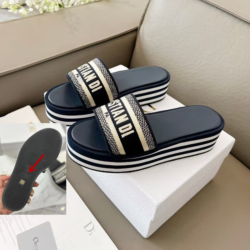 Versión alta 25 nuevas zapatillas bordadas de moda D zapatillas de playa casuales de un pie de altura