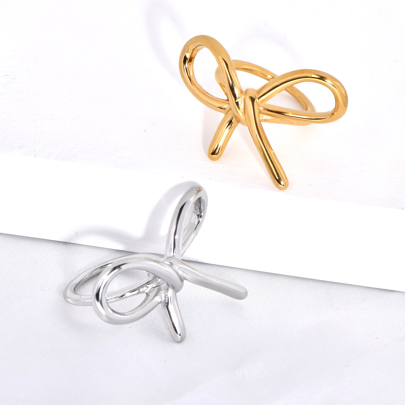 2025 Spring and Summer Season PVD Coated Real Gold Plated Bow Knot Stainless Steel Sweet Simple Style Waterproof Non Tarnish Rings