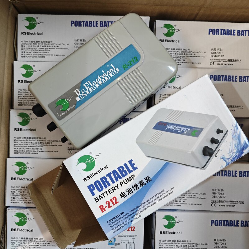 Risheng RS960/980/101/212/312 carrying test oxygen pump fish fishing mute dry battery oxygen pump