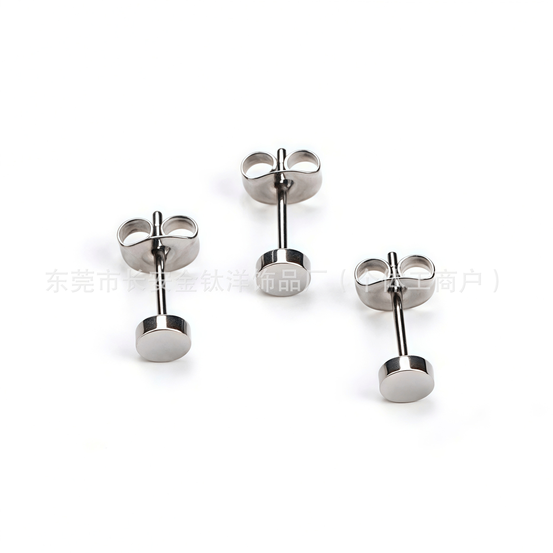 Pointed titanium steel lip stud product view