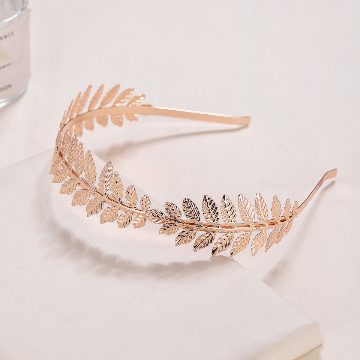 Europa y América accesorios para el cabello hoja de olivo diadema novia Rosa hoja de oro tocado horquilla corona moda metal diadema Accesorios