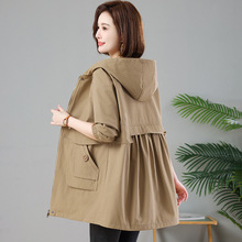 休闲中长款风衣外套加肥加大码中老年妈妈装2023秋装一件代发7017