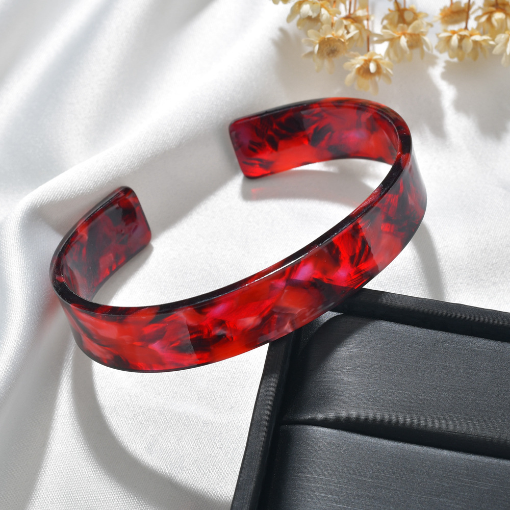 No Inlaid Inlay Material Business, Wedding, Travel, Birthday, Festival Occasion Fashion Leopard Print Wide Acetate Plate Geometric Bracelet