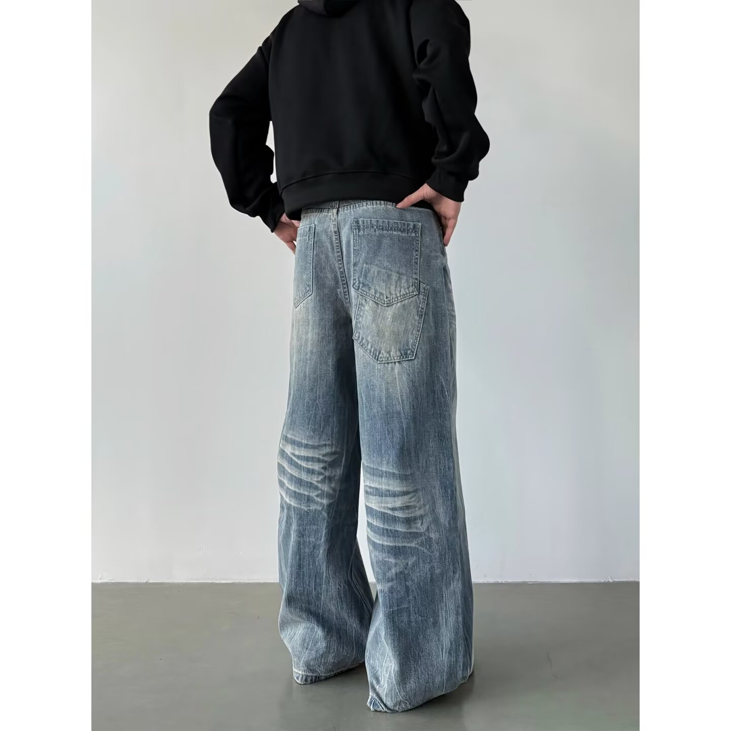 Men's And Women's Loose Fitting Flowy Denim Jeans Wide Leg Casual Style Lightning Bolt Pattern Fashionable Versatile Jeans_voghion.com