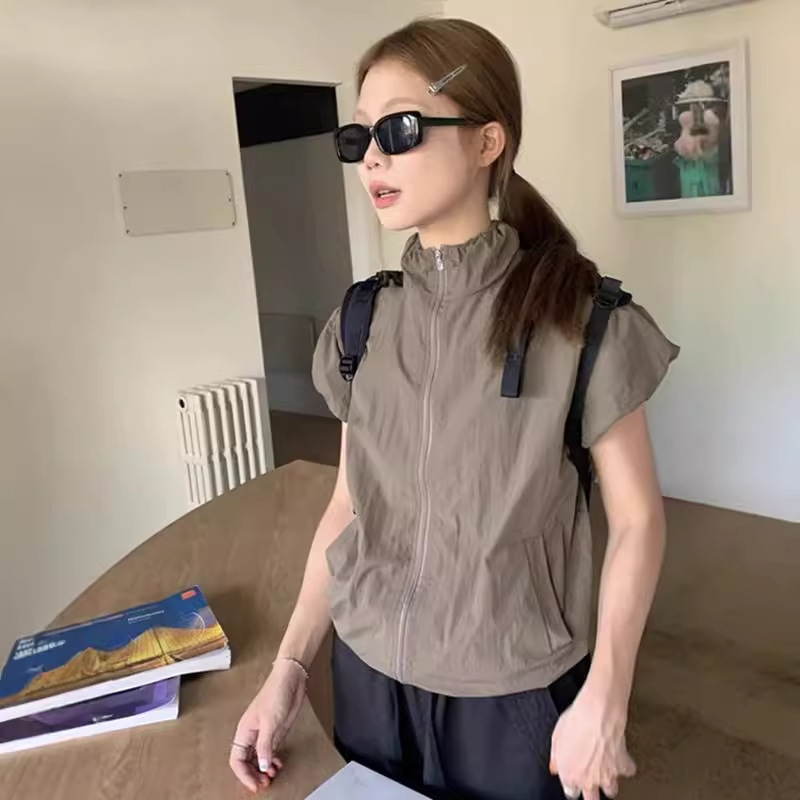 Hot and Spicy Style Top American Style Vintage Design Brown Vertical Collar Tight Waist Short Zipper Casual Short-sleeved Jacket Sunscreen Top