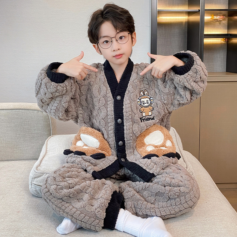 Pijamas de niños de invierno de nuevo estilo de mangas largas con cremallera de ropa cálida para el hogar simple para niños de tamaño medio y grande se pueden usar fuera