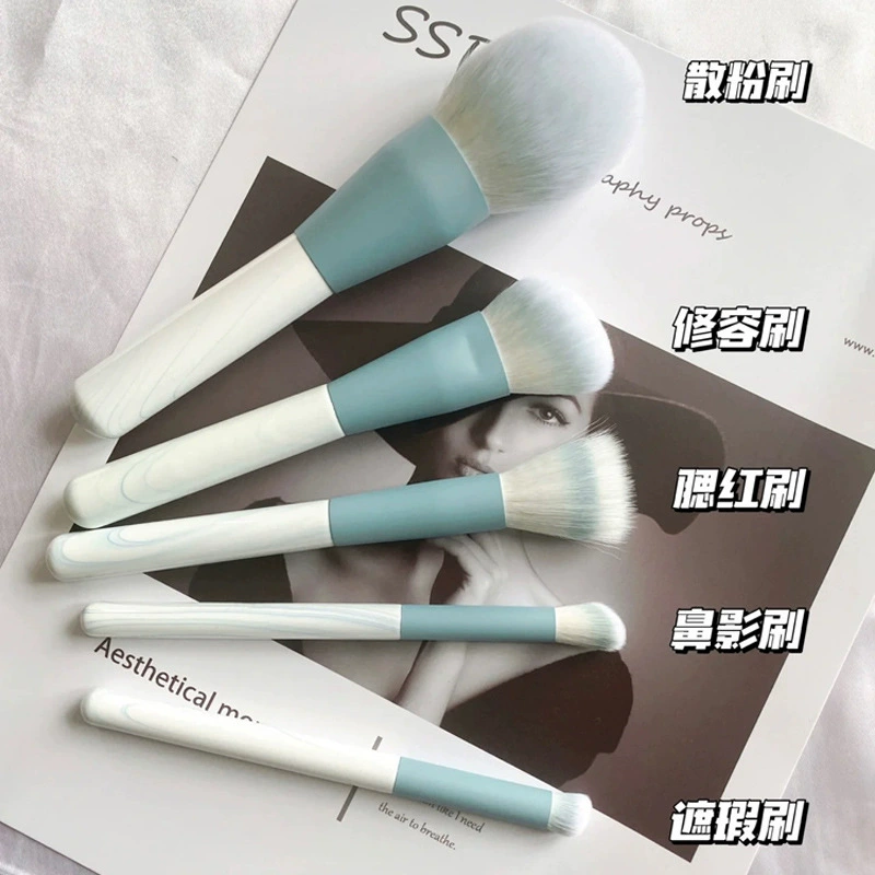 Soft brush