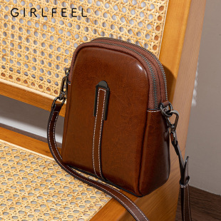 Retro shoulder bag, rather small phone bag with zipper, 2022 collect